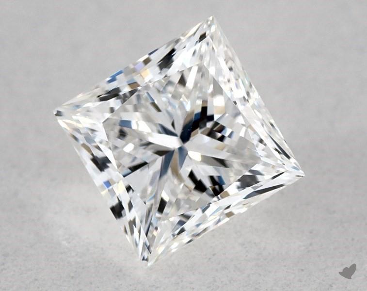0.70 ct Princess Cut Diamond : E / VS2