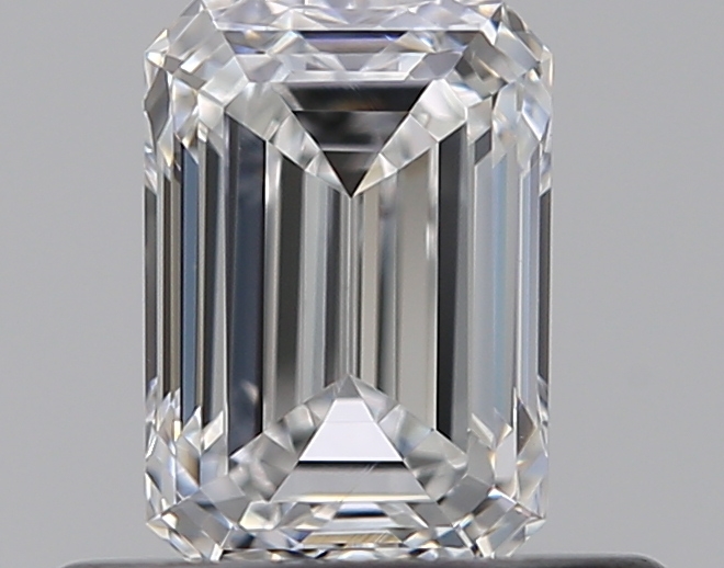 0.46 ct Emerald Cut Diamond : D / VVS2
