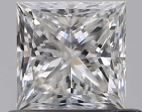 0.55 ct Princess Cut Diamond : F / SI2