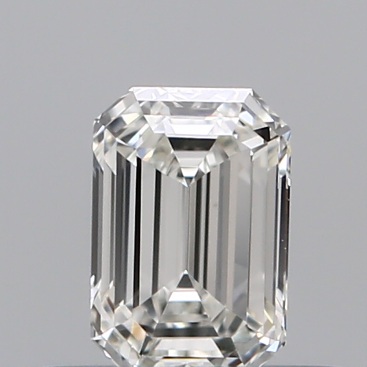 0.35 ct Emerald Cut Diamond : H / VVS1