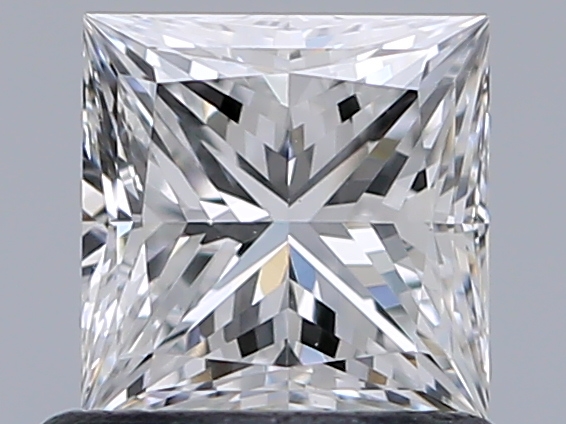 0.80 ct Princess Cut Diamond : E / VS1