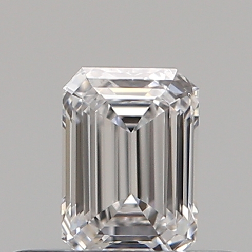 0.31 ct Emerald Cut Diamond : D / VVS1