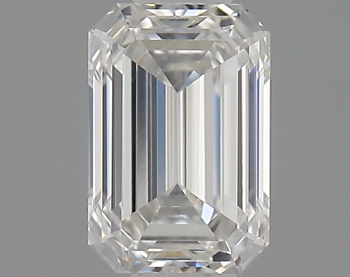 0.30 Carat G VS2 Emerald Diamond